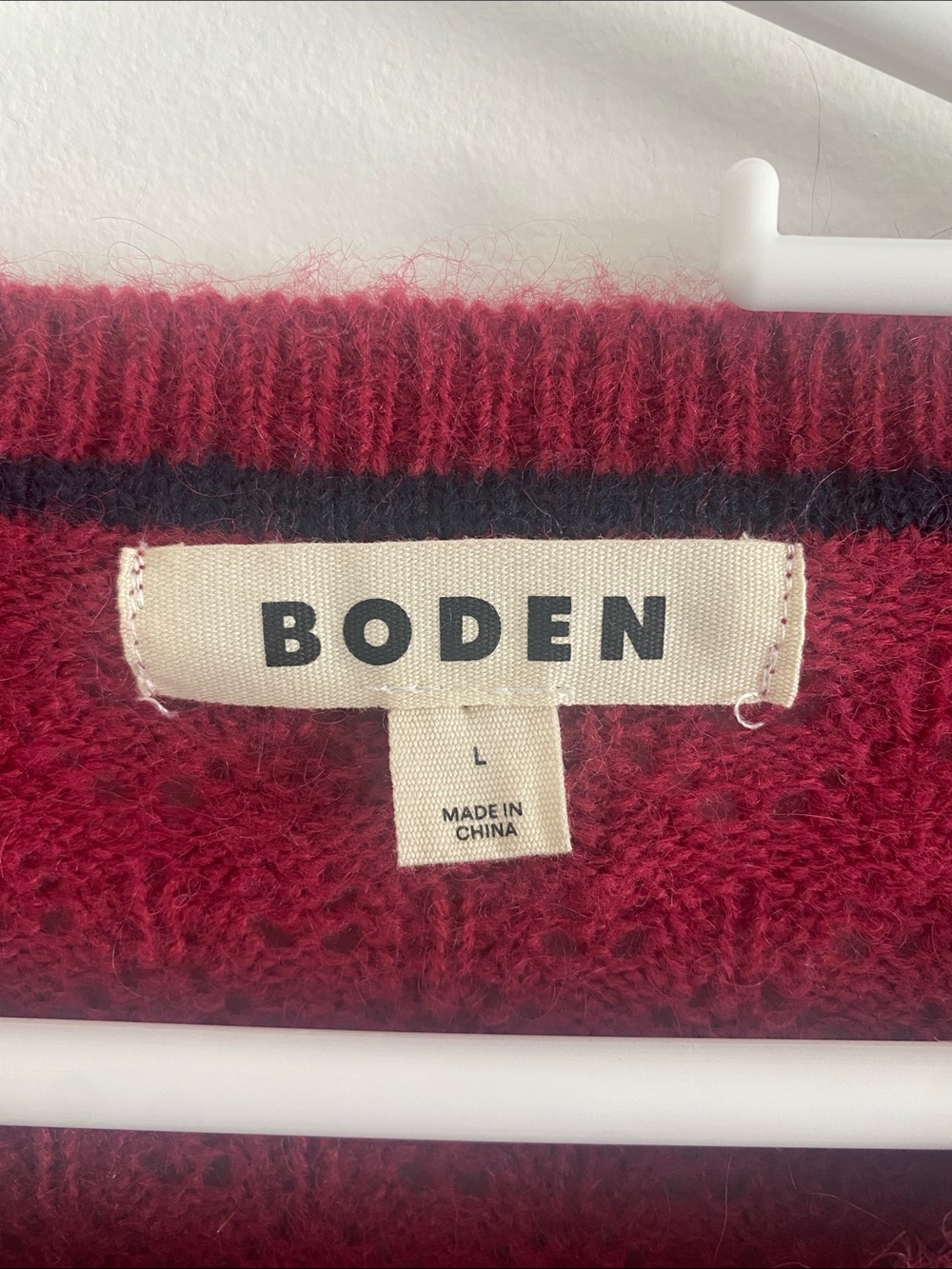 Boden Pontinelle Jewelled Button Wool Blend Cardigan Burgundy LARGE - Picture 3 of 10